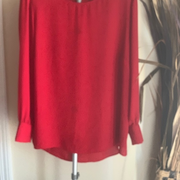 The collection debeaks red plus size blouse Size 20 - Picture 6 of 10